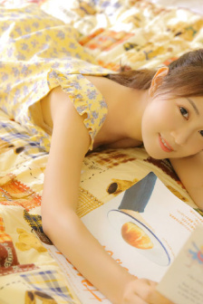 姬小满裸妆图片